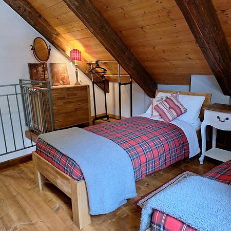 Locanda Del Sasso Rooms Crodo Bagian luar foto