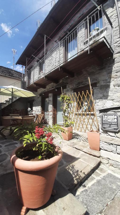 Locanda Del Sasso Rooms Crodo Bagian luar foto