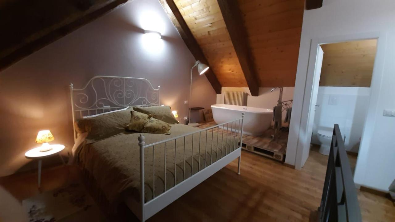 Locanda Del Sasso Rooms Crodo Bagian luar foto