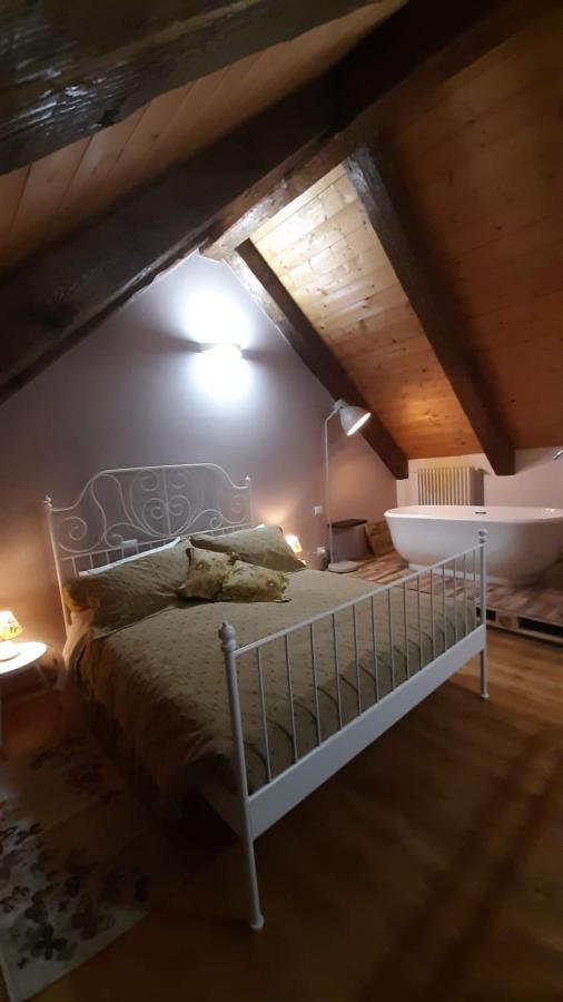 Locanda Del Sasso Rooms Crodo Bagian luar foto